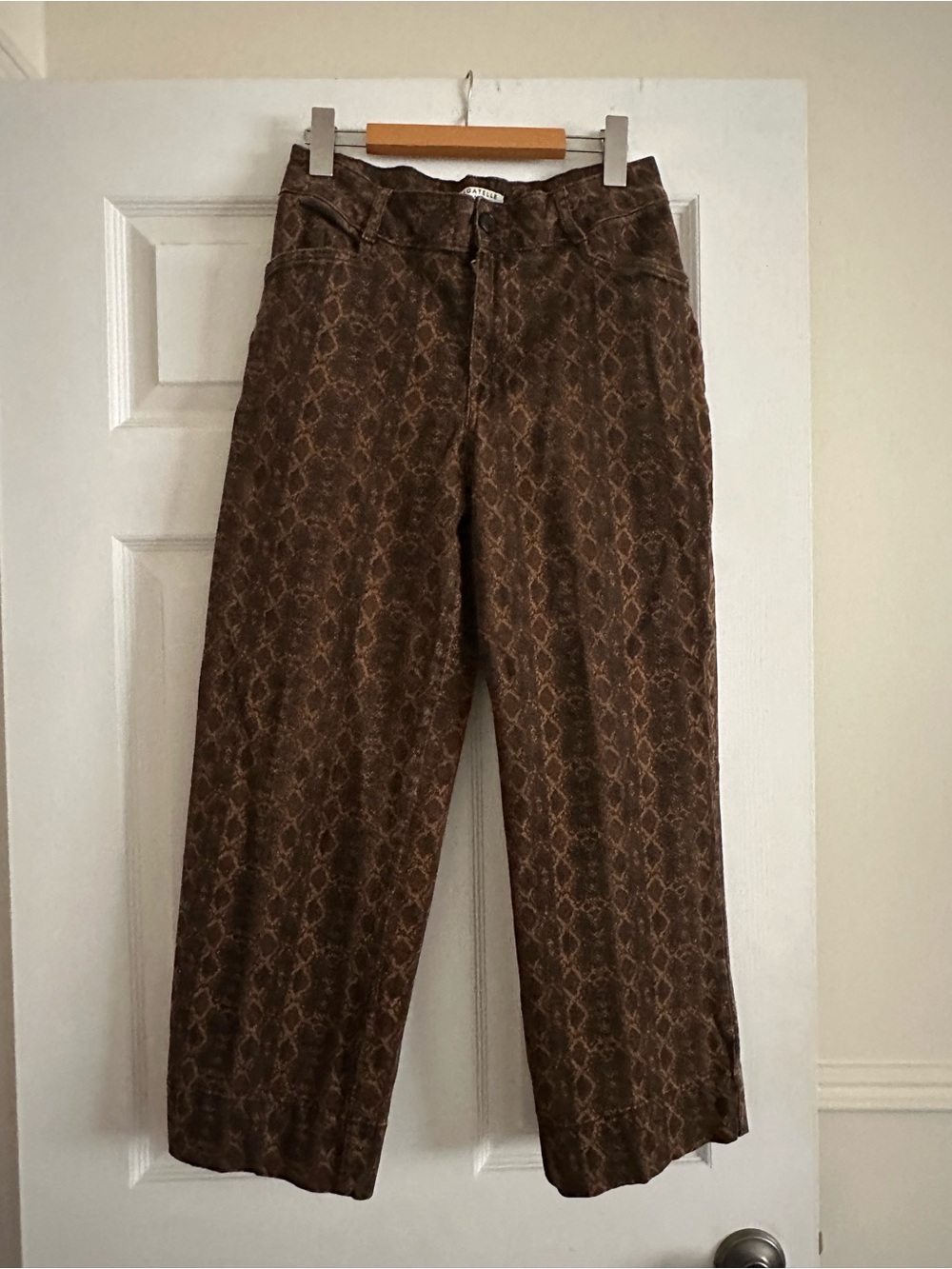 Bagatelle Brown Snakeskin-Print Cropped Jeans